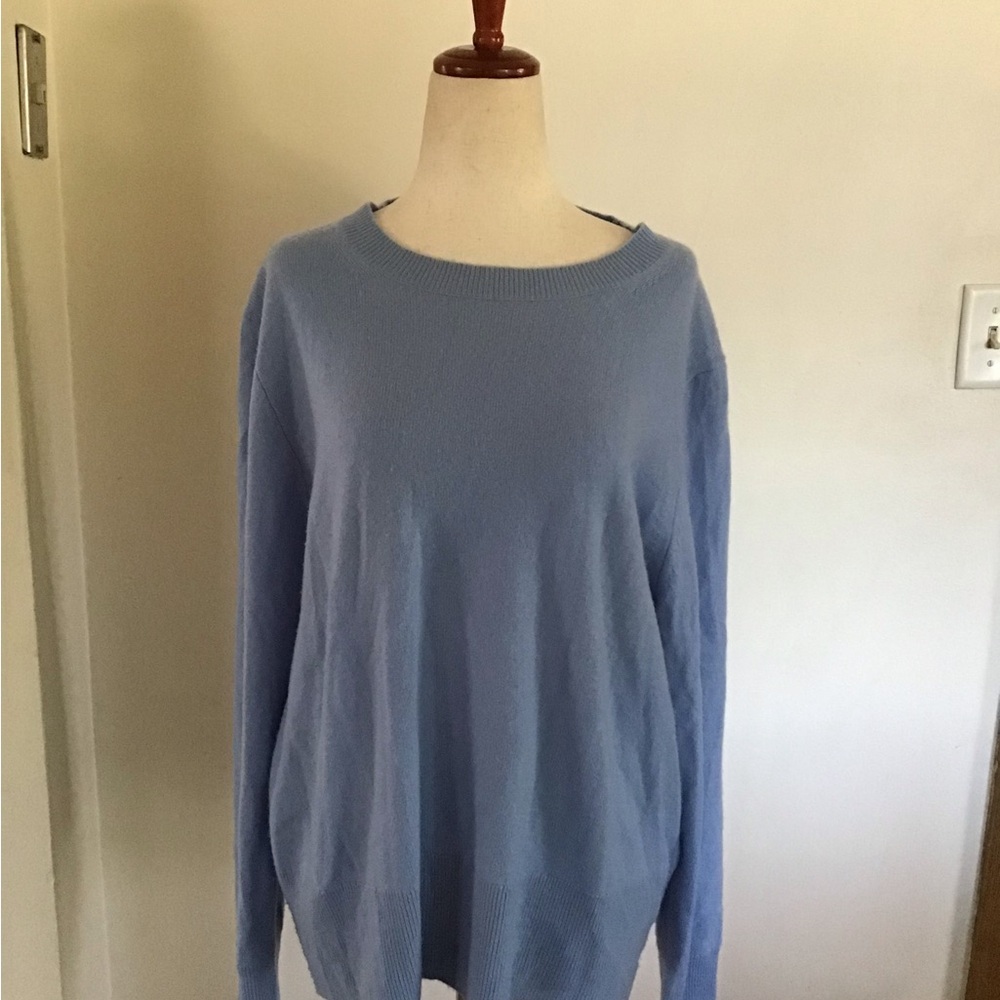 J.Crew Cashmere classic-fit crewneck sweater - Picture 2 of 4